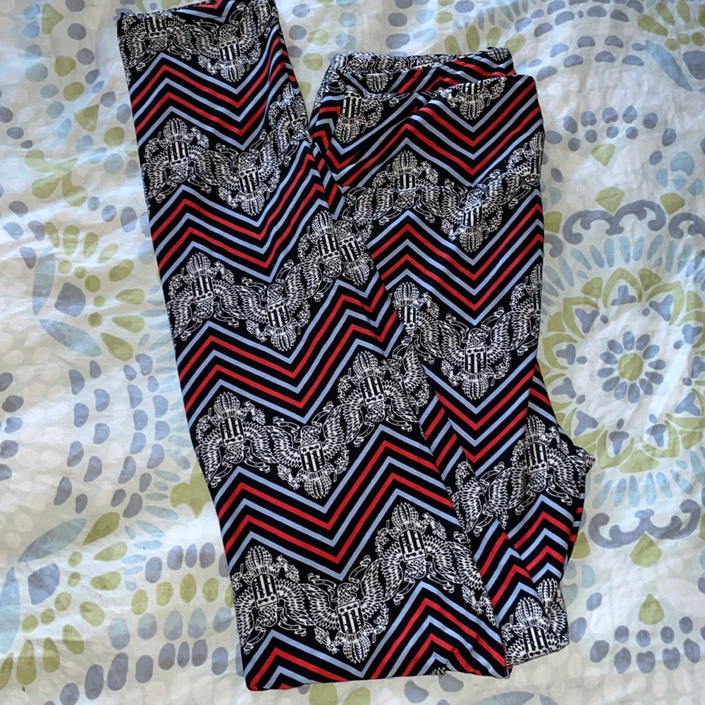 LuLaRoe Leggings Size OS NWT